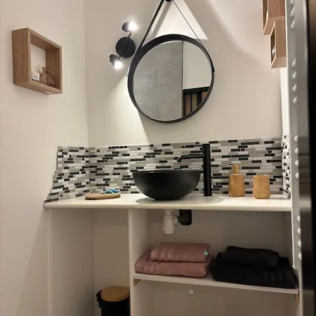 Les Reflets De Sefred