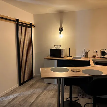 Les Reflets De Sefred Chauriat