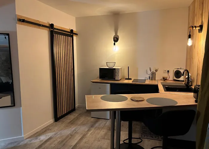 Les Reflets De Sefred Chauriat